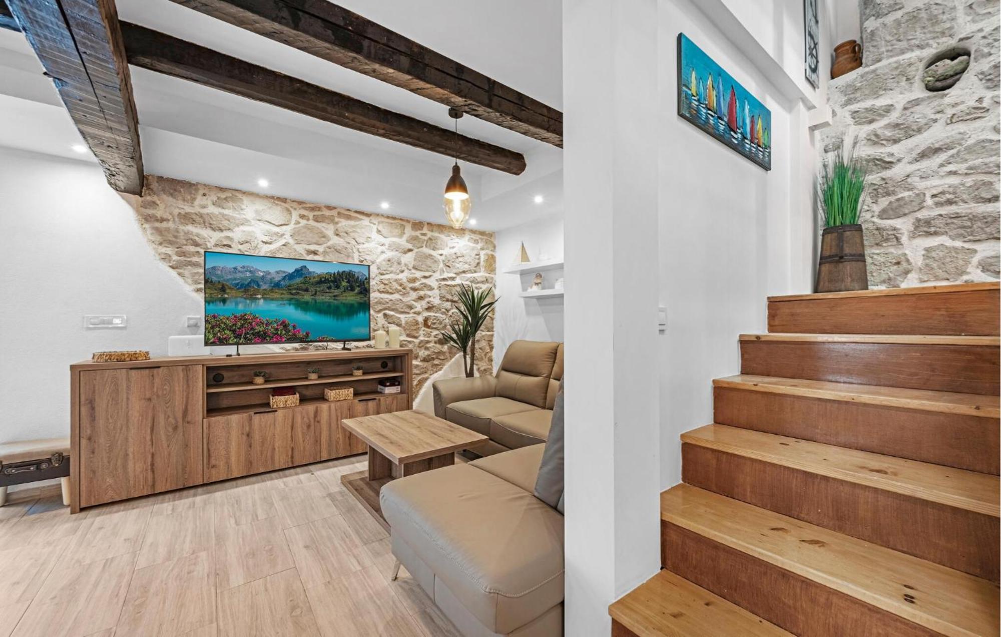 4 Bedroom Stunning Home In Муртер Экстерьер фото