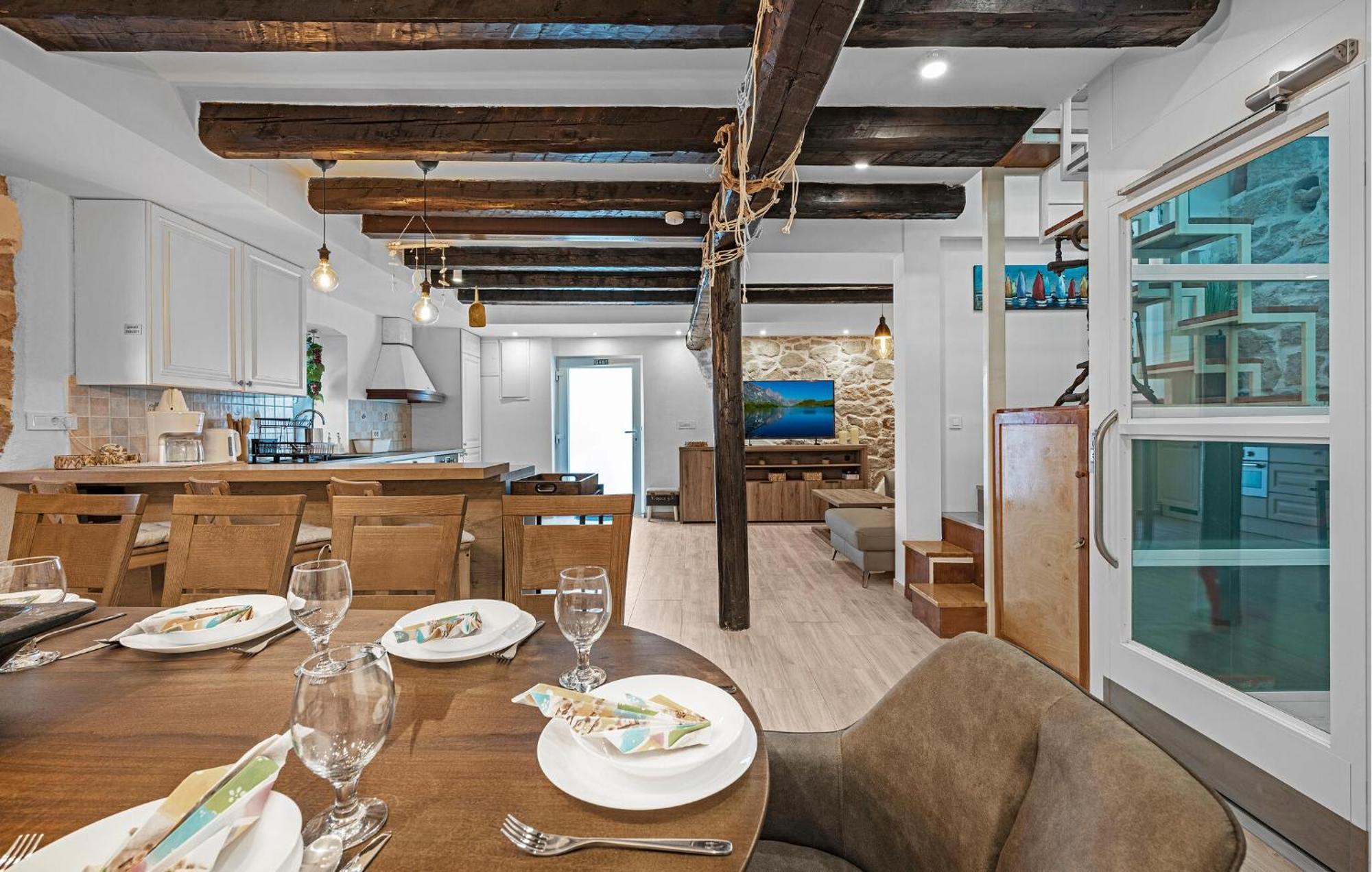 4 Bedroom Stunning Home In Муртер Экстерьер фото